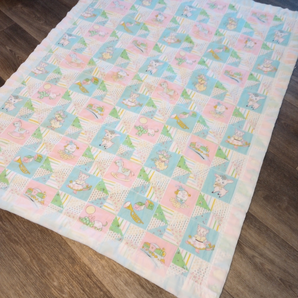 Antique Pastel Baby Quilt Farm Animals Nursery Handmade Block Blanket Kitty Cat